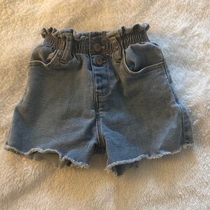 paper bag zara girl shorts